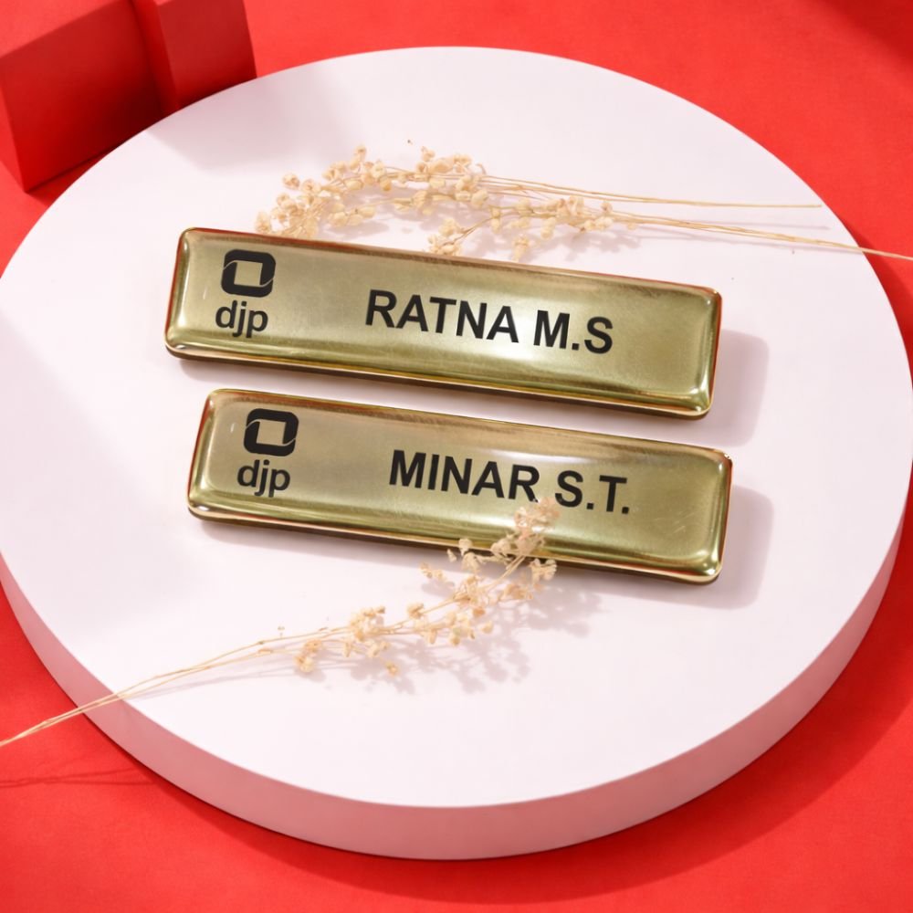 Nametag Dada Magnet ND 001